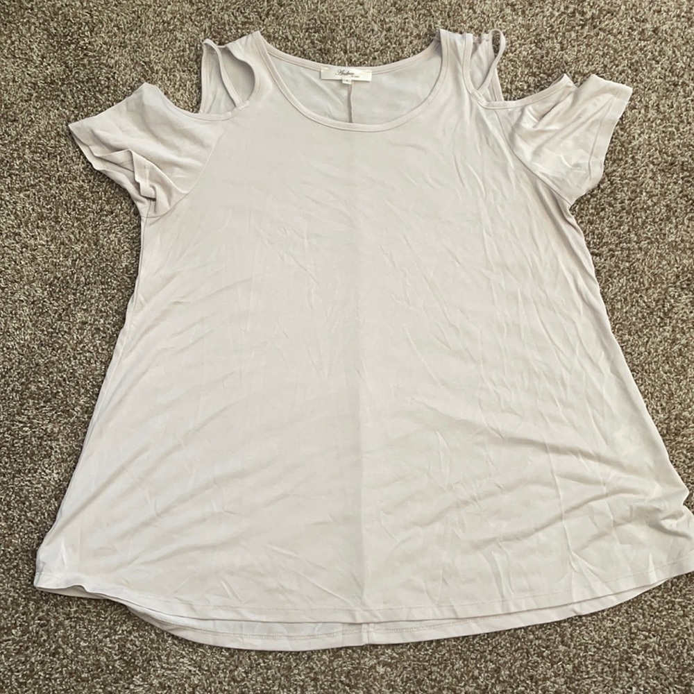 Peek-a-boo shoulder top